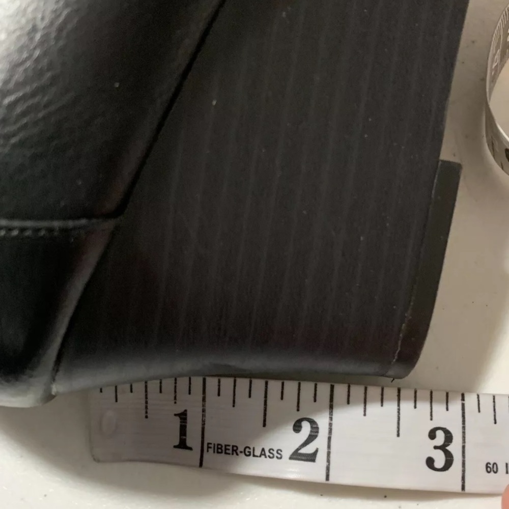 Chaps womens black wedge heels size 8B - Picture 6 of 6